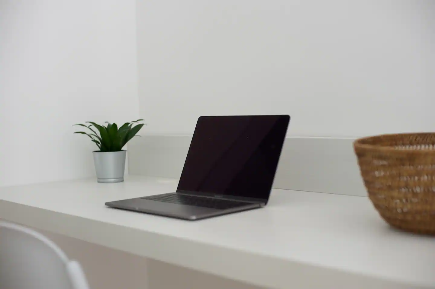Work desk setup